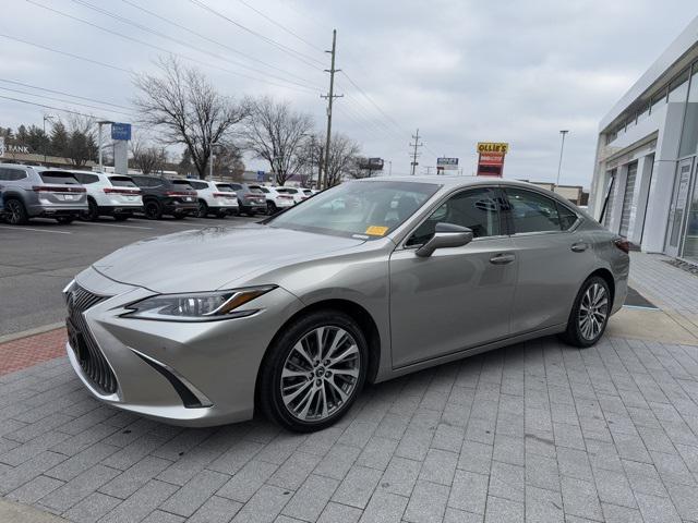 used 2019 Lexus ES 350 car, priced at $30,106