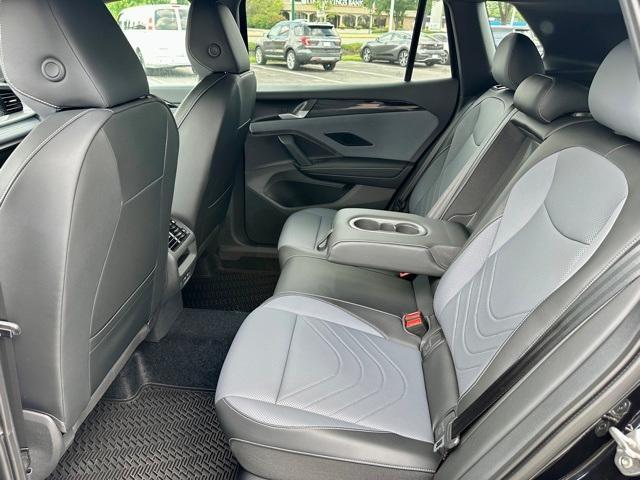 new 2025 Volkswagen Tiguan car, priced at $36,231