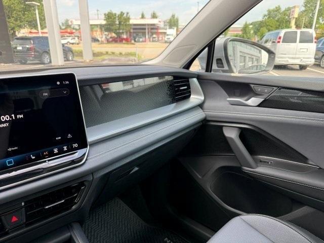 new 2025 Volkswagen Tiguan car, priced at $31,461