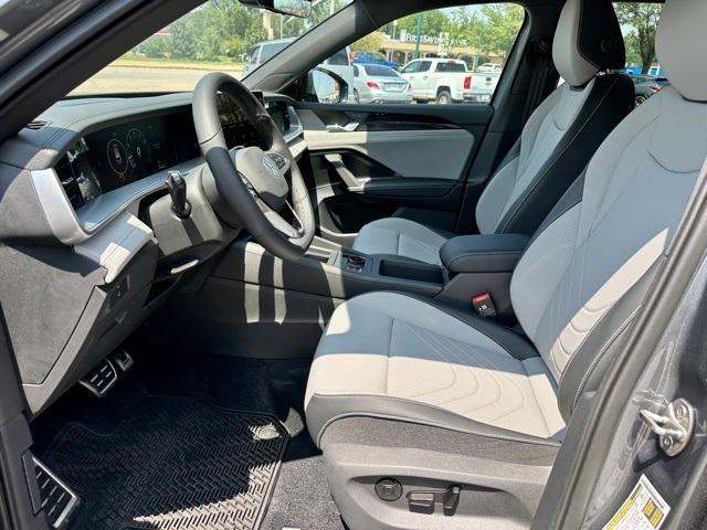 new 2025 Volkswagen Tiguan car, priced at $37,474