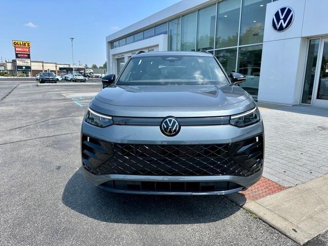 new 2025 Volkswagen Tiguan car, priced at $37,474