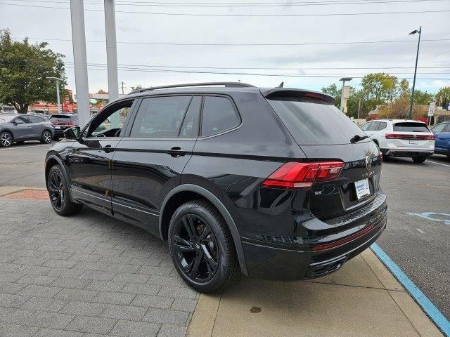 new 2024 Volkswagen Tiguan car, priced at $35,336