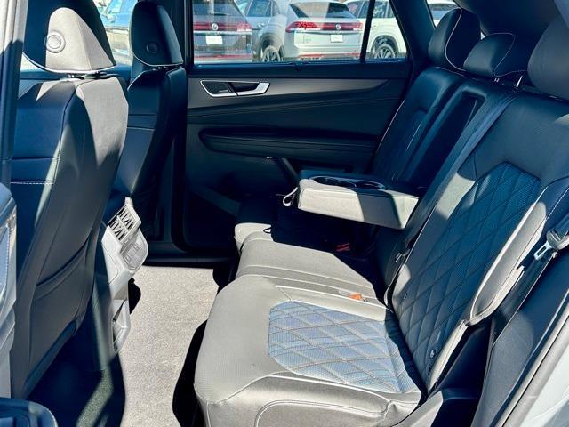 new 2025 Volkswagen Atlas Cross Sport car, priced at $48,288