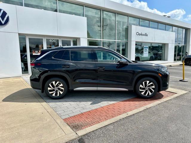 new 2025 Volkswagen Tiguan car, priced at $28,256