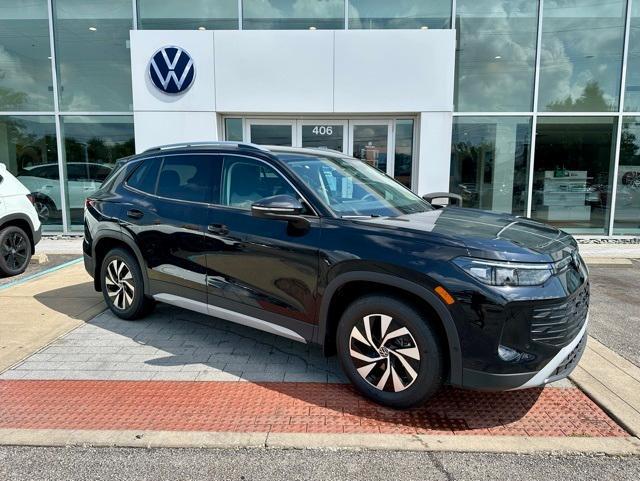 new 2025 Volkswagen Tiguan car, priced at $28,256