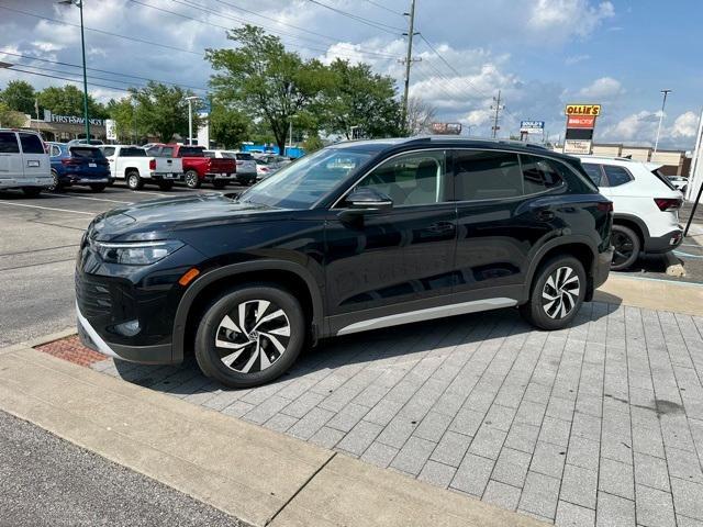 new 2025 Volkswagen Tiguan car, priced at $28,256