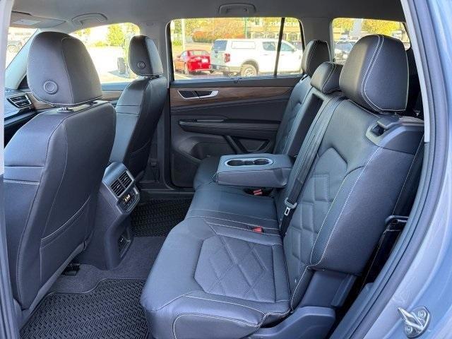 new 2026 Volkswagen Atlas car, priced at $44,884