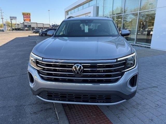 new 2026 Volkswagen Atlas car, priced at $44,884