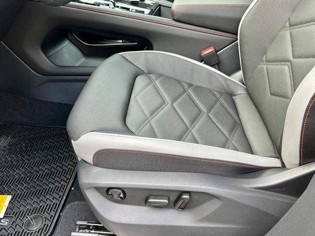 new 2025 Volkswagen Atlas car, priced at $42,729