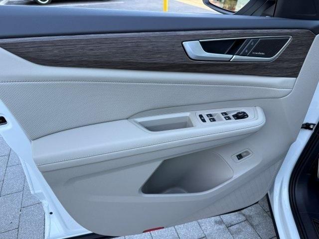 new 2026 Volkswagen Atlas car