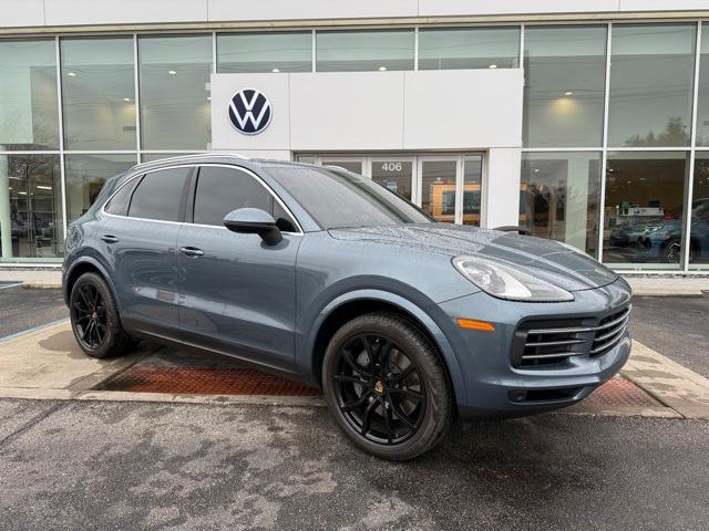 used 2019 Porsche Cayenne car, priced at $35,940