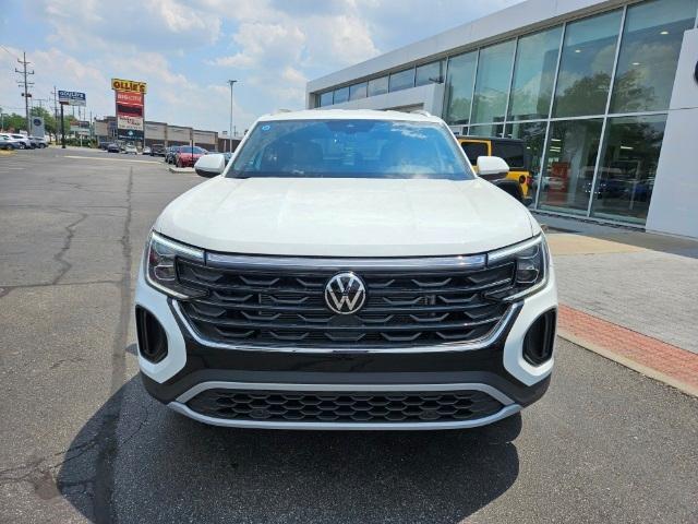 new 2024 Volkswagen Atlas Cross Sport car, priced at $41,283