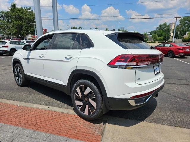 new 2024 Volkswagen Atlas Cross Sport car, priced at $41,283