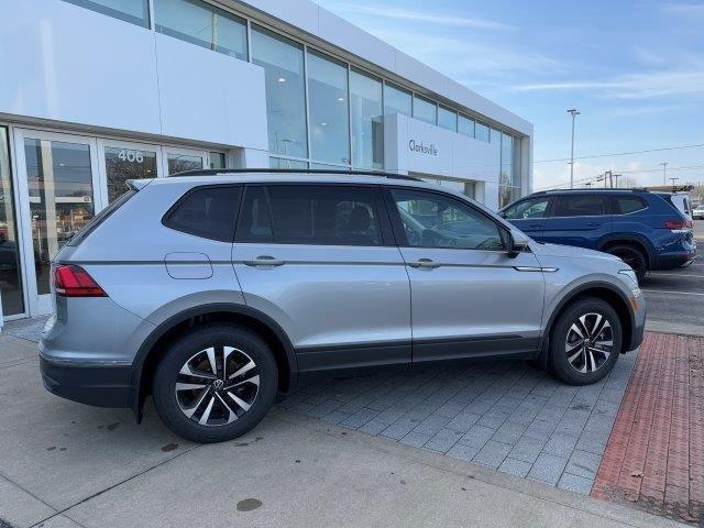 new 2024 Volkswagen Tiguan car, priced at $28,312