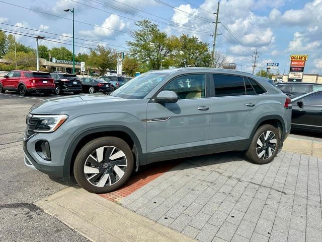 used 2025 Volkswagen Atlas Cross Sport car, priced at $39,660