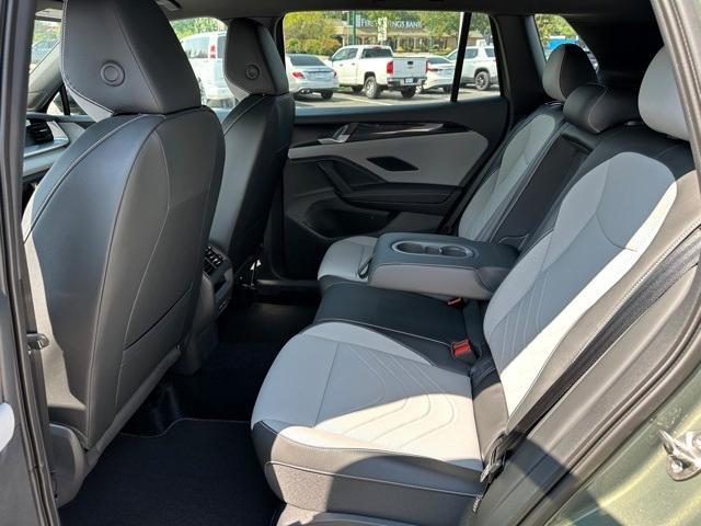 new 2025 Volkswagen Tiguan car, priced at $37,128