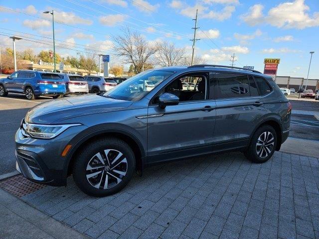 new 2024 Volkswagen Tiguan car, priced at $28,312