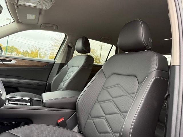 new 2026 Volkswagen Atlas car