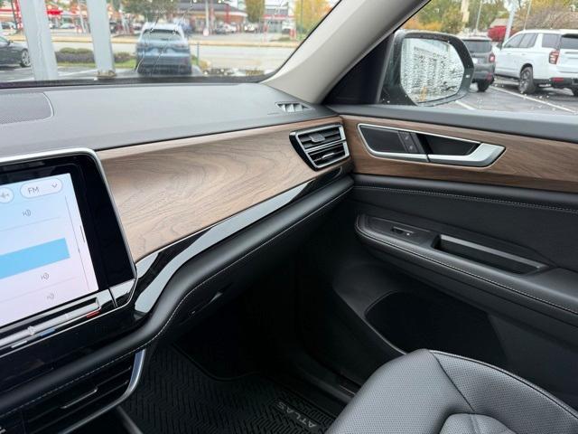 new 2026 Volkswagen Atlas car