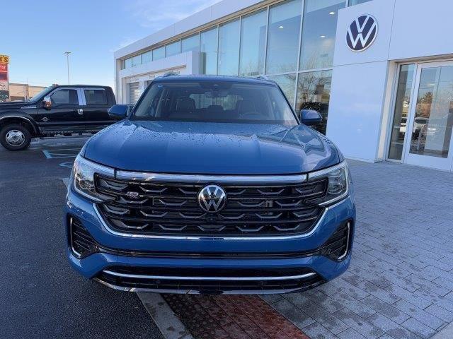 new 2025 Volkswagen Atlas car, priced at $55,906