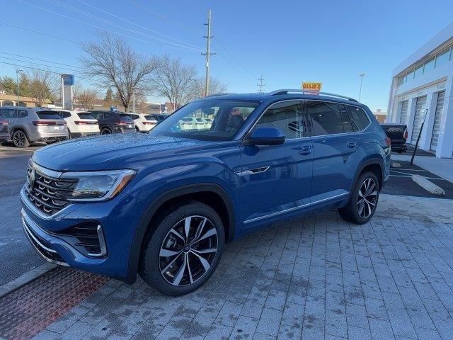 new 2025 Volkswagen Atlas car, priced at $55,906