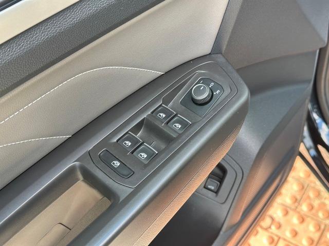 used 2023 Volkswagen Atlas car, priced at $29,933