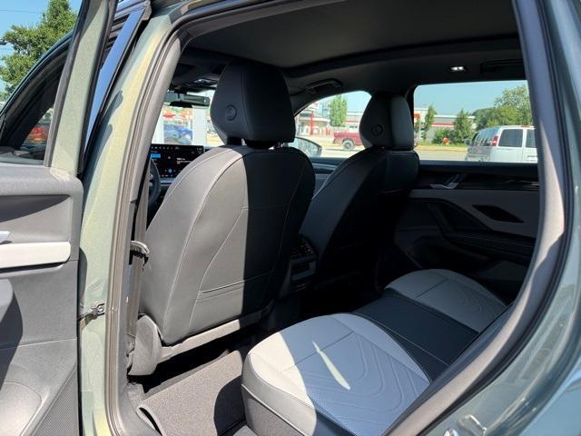 new 2025 Volkswagen Tiguan car, priced at $36,971