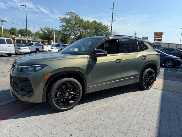 new 2025 Volkswagen Tiguan car, priced at $36,971
