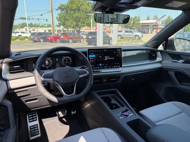 new 2025 Volkswagen Tiguan car, priced at $36,971