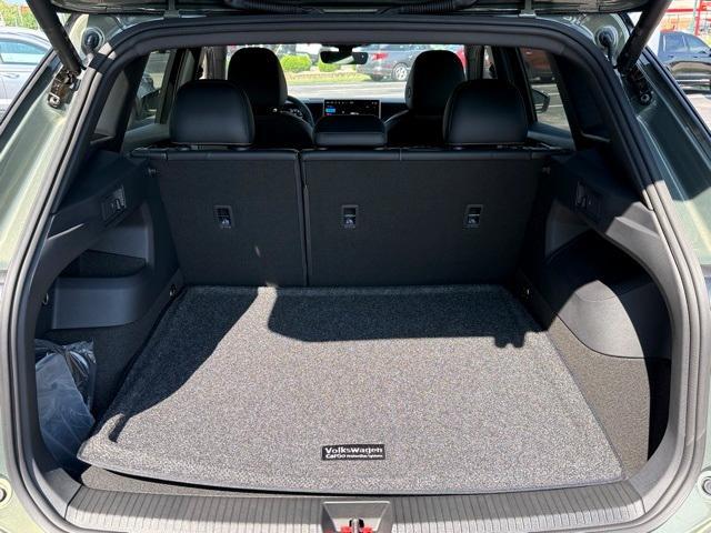 new 2025 Volkswagen Tiguan car, priced at $36,971