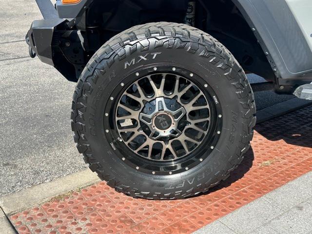 used 2020 Jeep Gladiator car, priced at $29,984