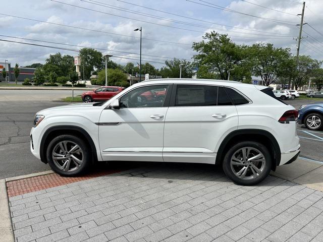 new 2024 Volkswagen Atlas Cross Sport car, priced at $47,715