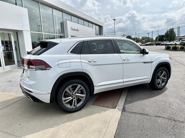 new 2024 Volkswagen Atlas Cross Sport car, priced at $47,715