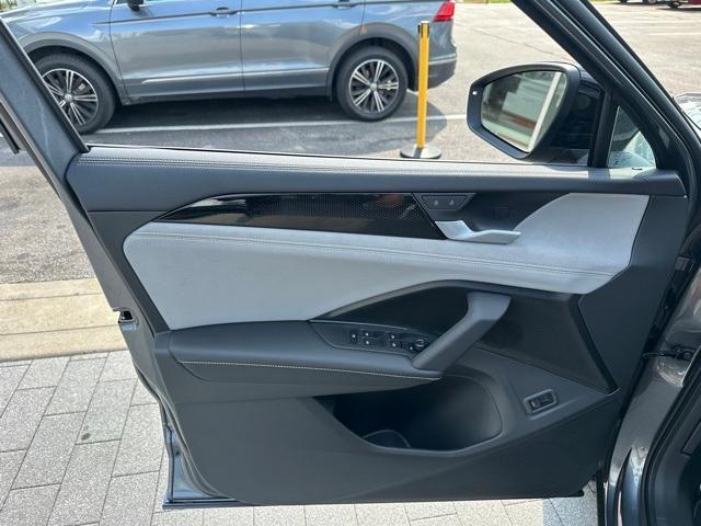 new 2025 Volkswagen Tiguan car, priced at $36,231