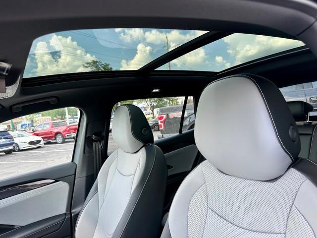 new 2025 Volkswagen Tiguan car, priced at $36,231