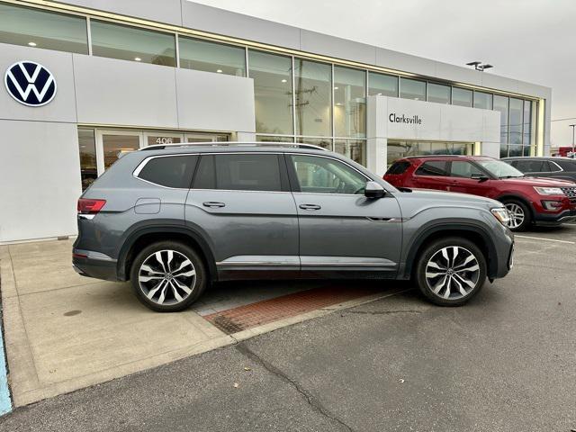 used 2022 Volkswagen Atlas car, priced at $36,000