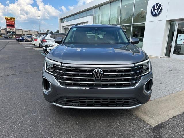 new 2024 Volkswagen Atlas car, priced at $41,688