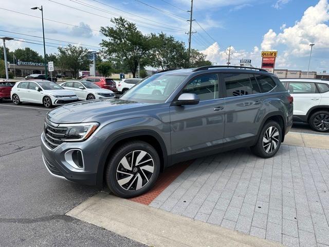 new 2024 Volkswagen Atlas car, priced at $41,688