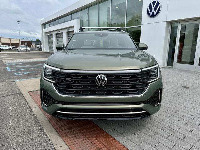 new 2025 Volkswagen Atlas Cross Sport car, priced at $53,192