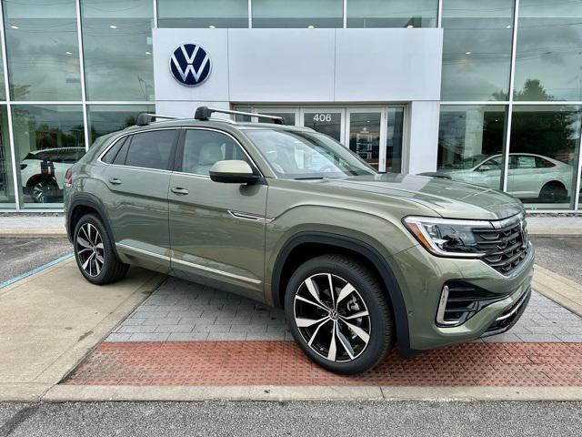 new 2025 Volkswagen Atlas Cross Sport car, priced at $53,192