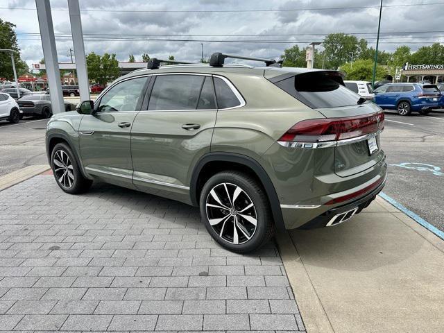 new 2025 Volkswagen Atlas Cross Sport car, priced at $53,192