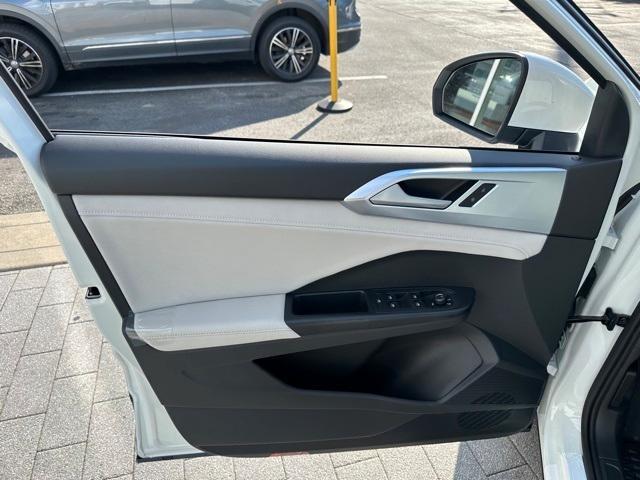 new 2025 Volkswagen Taos car, priced at $29,359