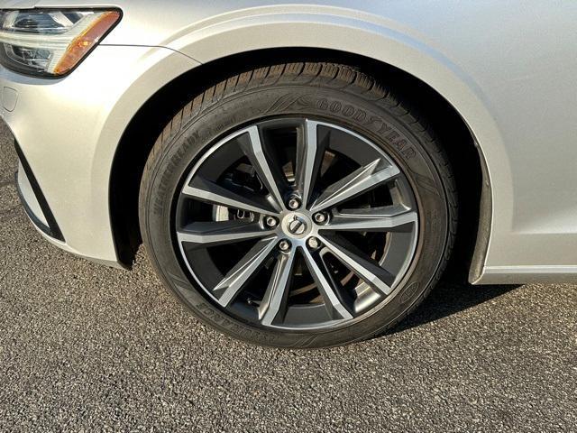 used 2022 Volvo S60 car, priced at $19,485