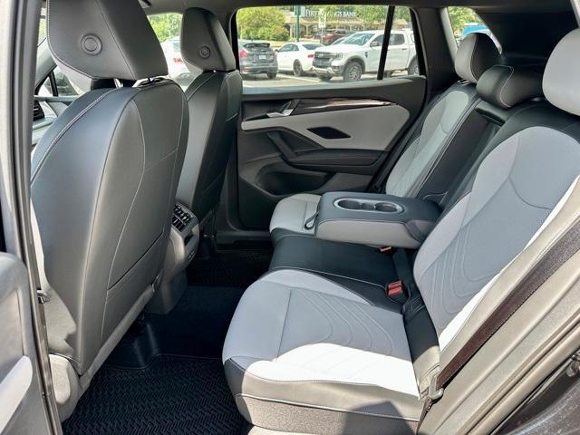 new 2025 Volkswagen Tiguan car, priced at $36,231