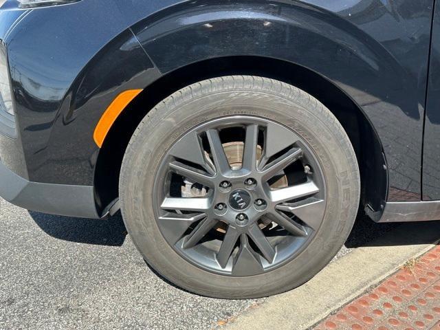 used 2021 Kia Soul car, priced at $15,699
