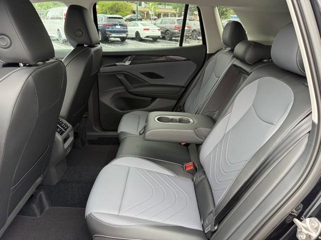 new 2025 Volkswagen Tiguan car, priced at $31,355