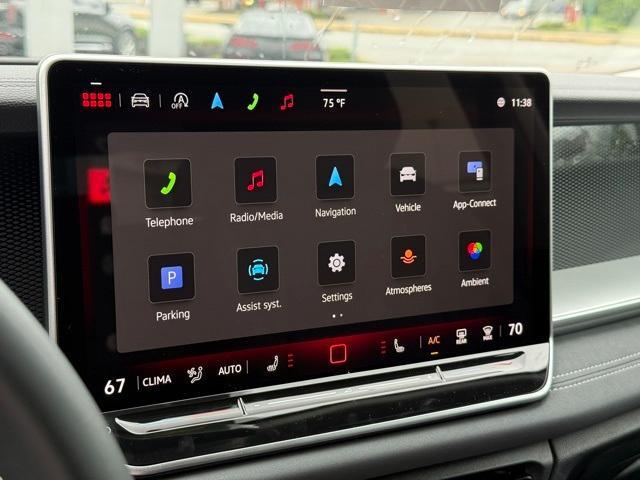 new 2025 Volkswagen Tiguan car, priced at $31,355
