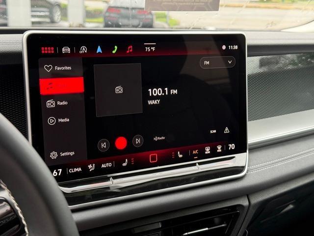 new 2025 Volkswagen Tiguan car, priced at $31,355