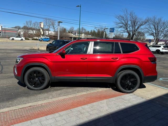 new 2025 Volkswagen Atlas car, priced at $41,564