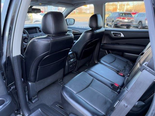 used 2020 Nissan Pathfinder car, priced at $21,097